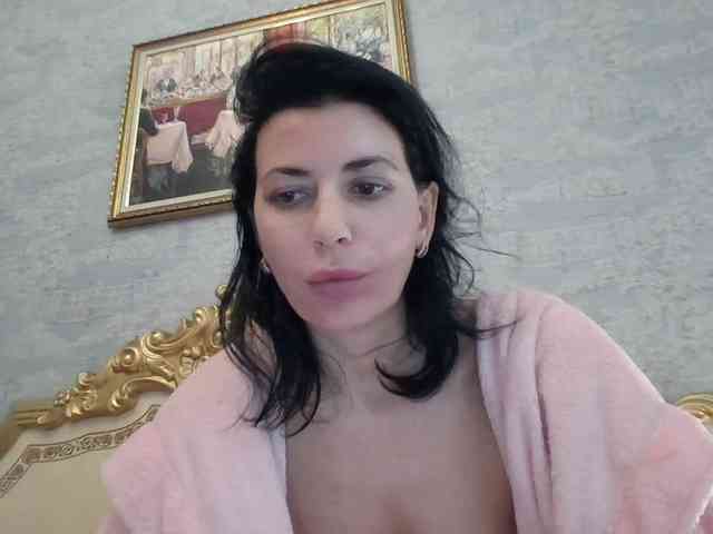 Rosalinda37 webcam
