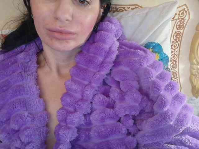 Rosalinda37 webcam