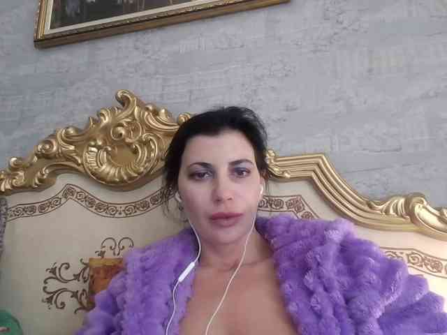 Rosalinda37 webcam