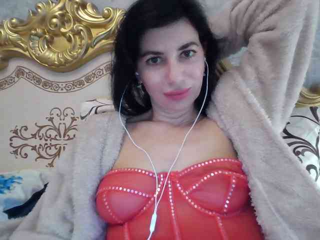 Rosalinda37 webcam