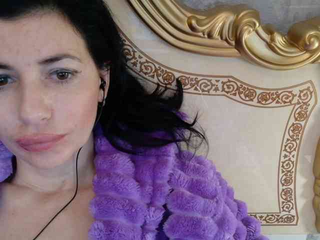 Rosalinda37 webcam