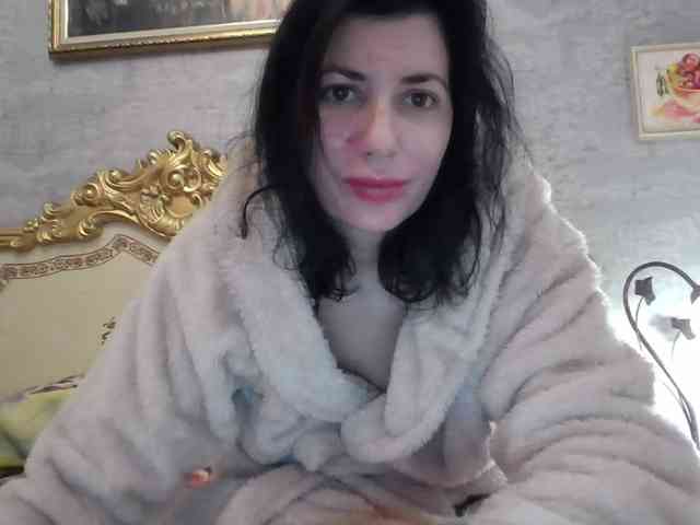 Rosalinda37 webcam