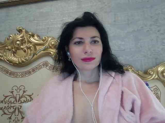 Rosalinda37 webcam