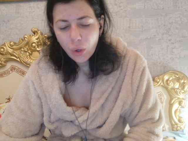 Rosalinda37 webcam