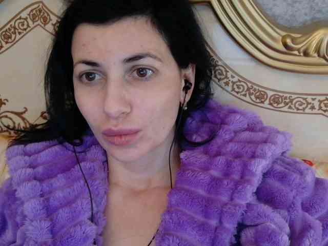 Rosalinda37 webcam