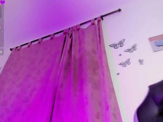 crystal-burbano's BongaCams show and profile