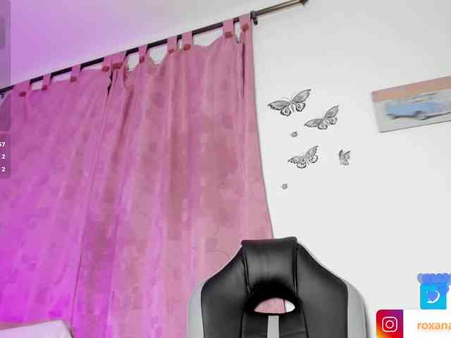 Roxxana-cute webcam