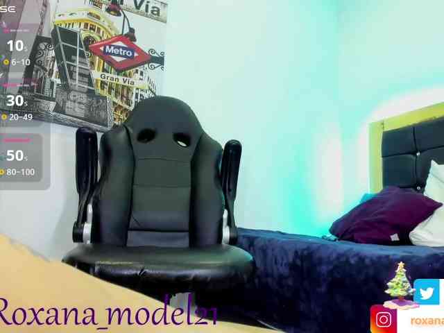 Roxxana-cute webcam