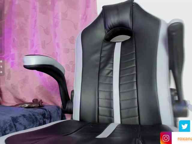 Roxxana-cute webcam