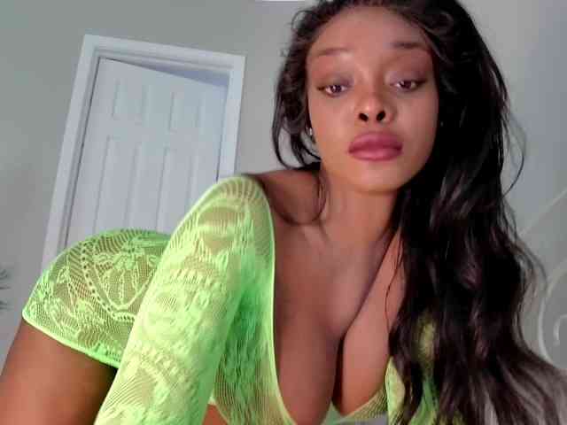 Ataliahhh webcam