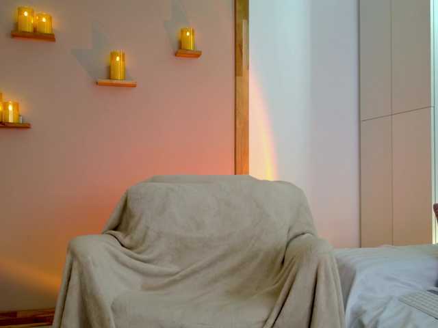 LilouKatt's BongaCams show and profile