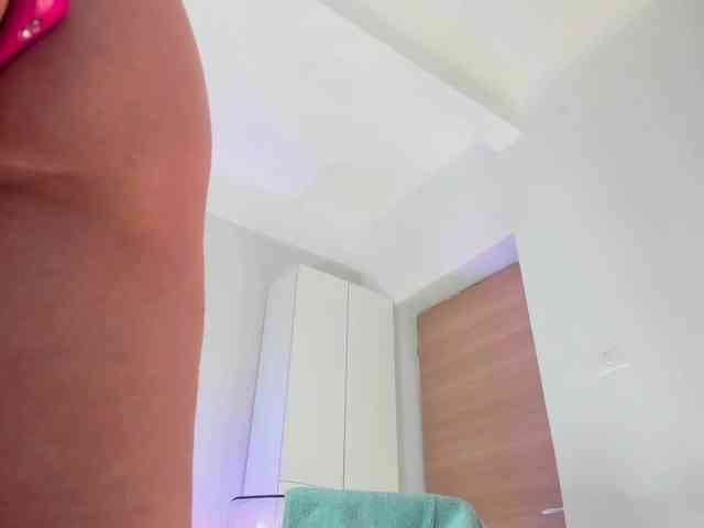 LilouKatt webcam
