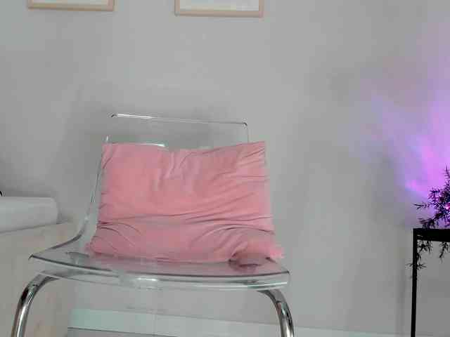 LilouKatt webcam
