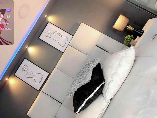 ManellykSparklee Live Webcam on BongaCams