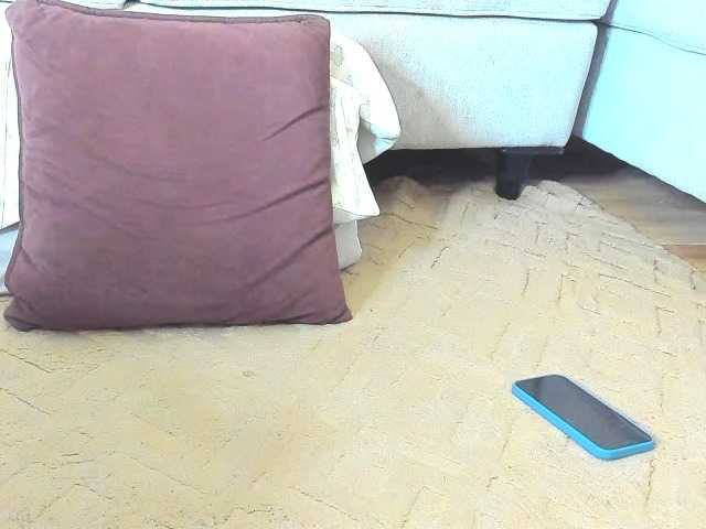 Lucienah's BongaCams show and profile