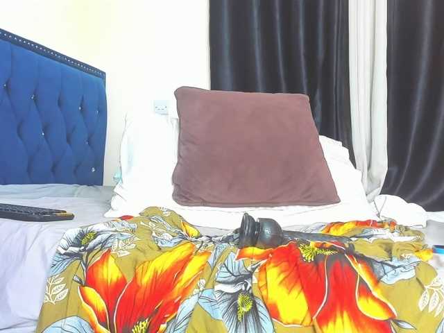 Lucienah live cam profile