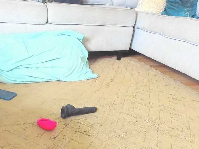 Lucienah's BongaCams show and profile