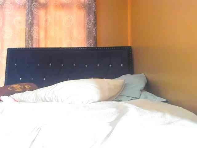 Lucienah webcam