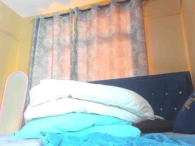 Lucienah webcam