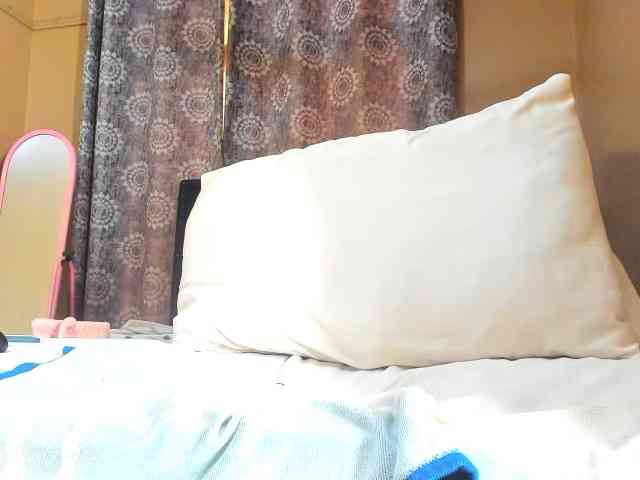 Lucienah webcam