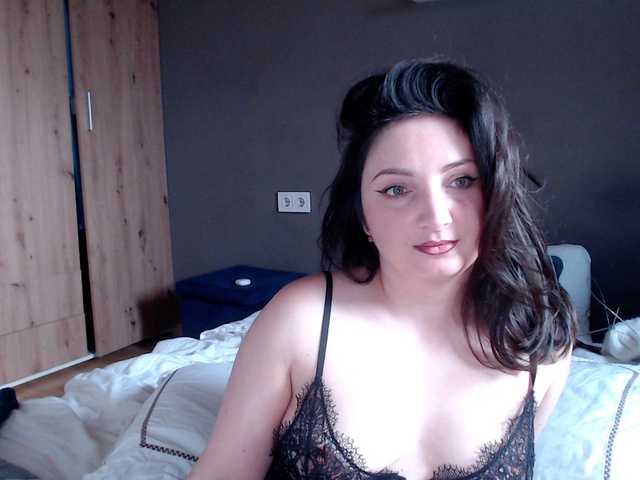 Succubus13's BongaCams show and profile