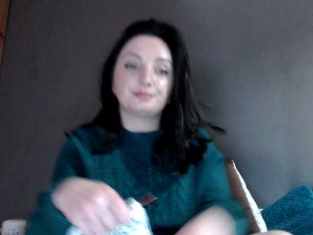 Succubus13's BongaCams show and profile