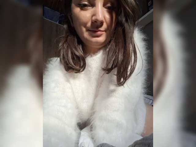 Succubus13's BongaCams show and profile