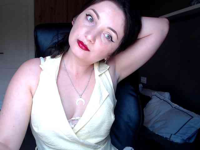 Succubus13 webcam