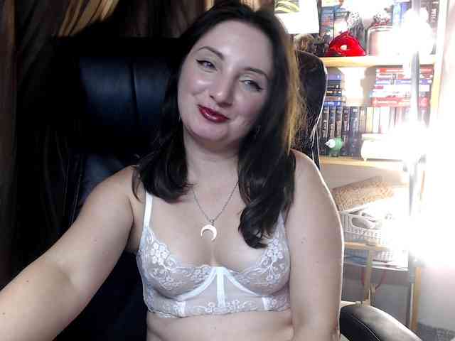 Succubus13 webcam