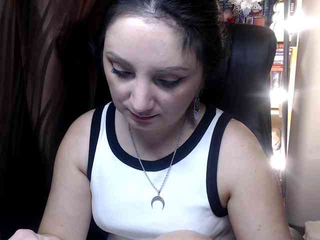 Succubus13 webcam