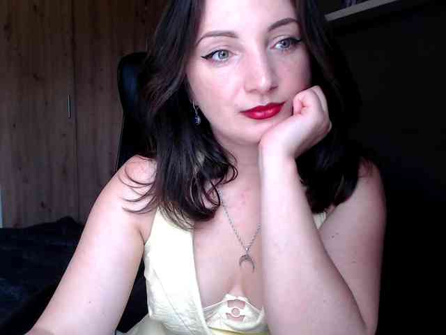 Succubus13 webcam