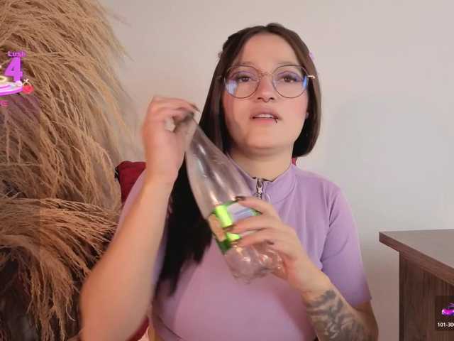 ELECKTRA-SWEET's BongaCams show and profile