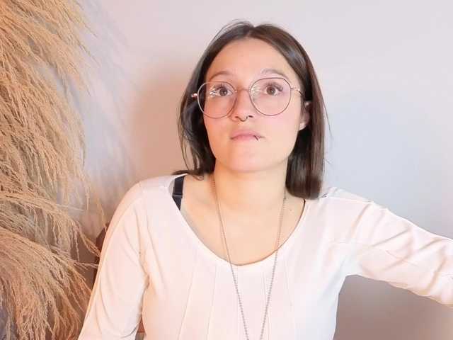 ELECKTRA-SWEET's BongaCams show and profile