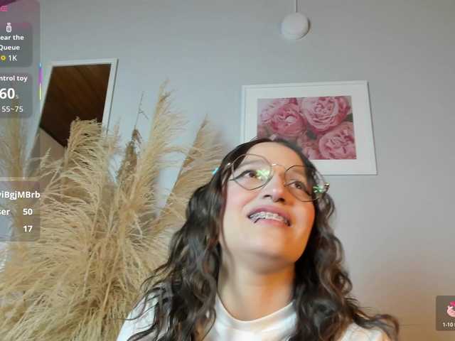 ELECKTRA-SWEET's BongaCams show and profile