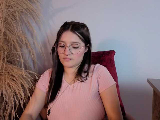 ELECKTRA-SWEET's BongaCams show and profile