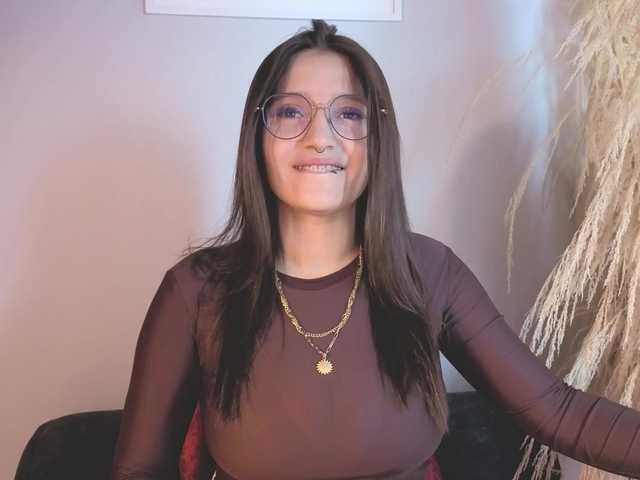 ELECKTRA-SWEET's BongaCams show and profile