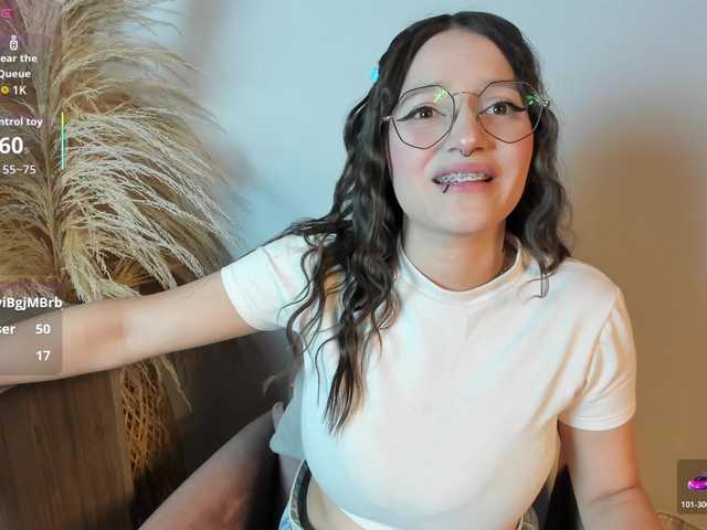 ELECKTRA-SWEET's BongaCams show and profile