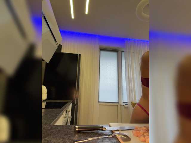 meow-777's BongaCams show and profile