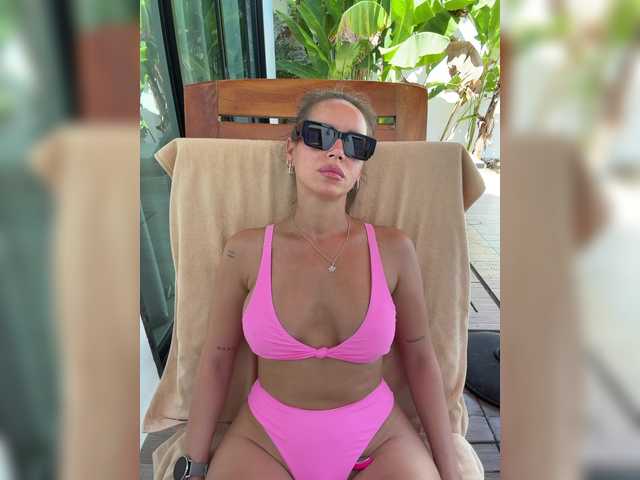 meow-777's BongaCams show and profile