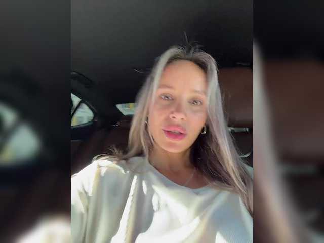 meow-777 Live Webcam on BongaCams