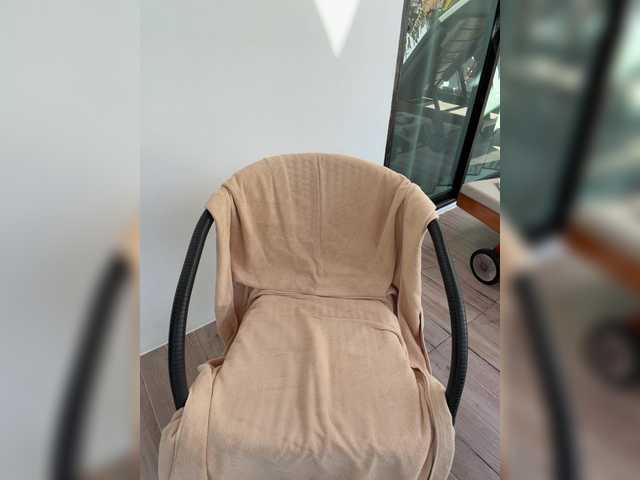 meow-777's BongaCams show and profile