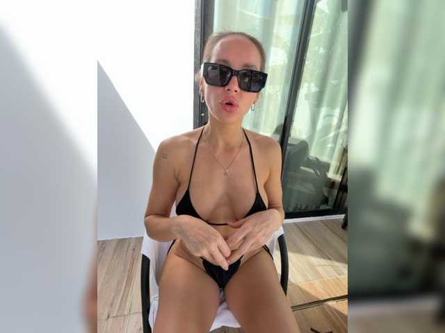 meow-777 from BongaCams is Freechat