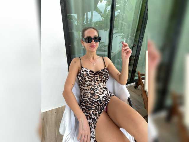 meow-777 from BongaCams is Freechat