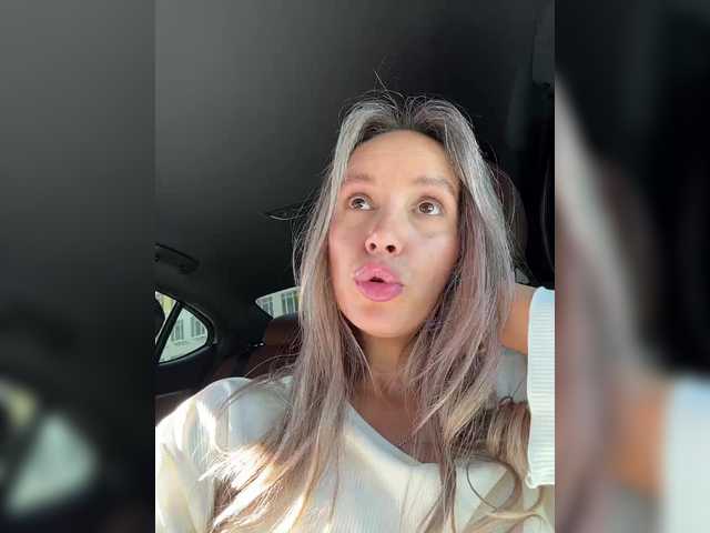 meow-777 Live Webcam on BongaCams