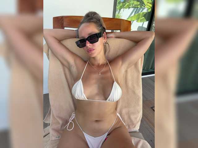 meow-777's BongaCams show and profile