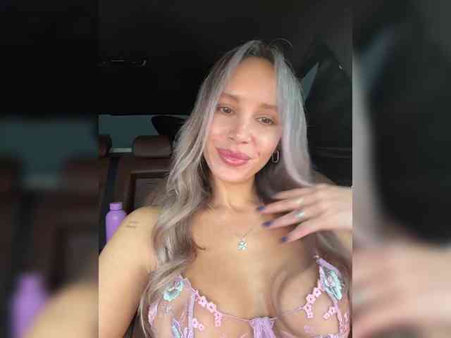 meow-777's webcam live show