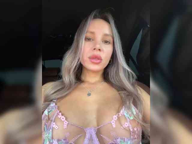 meow-777's webcam live show