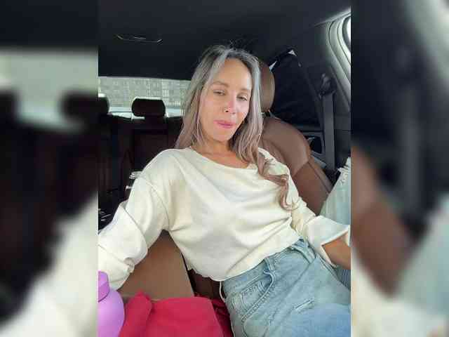 CandyViki webcam