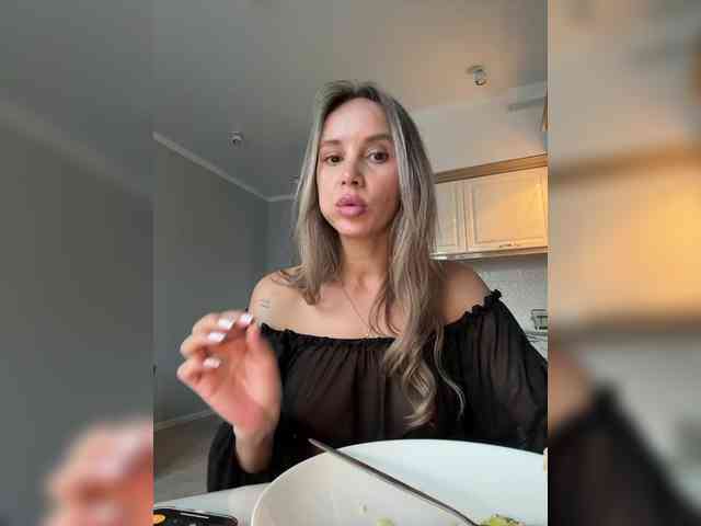 CandyViki webcam