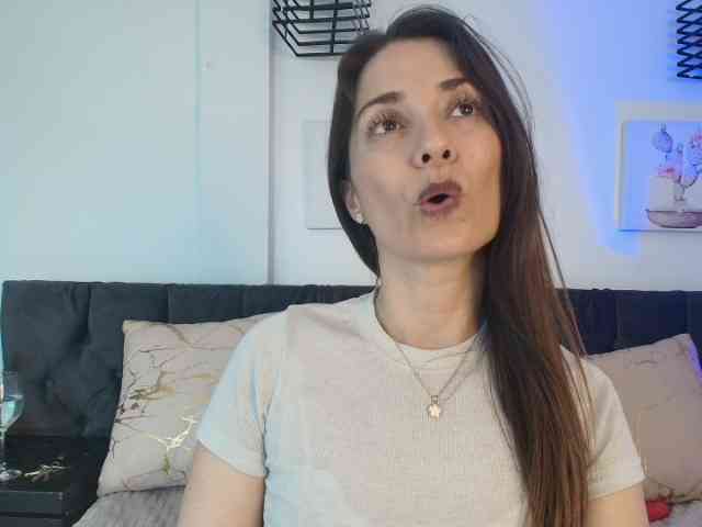 xxx chat Natasha-Kinski